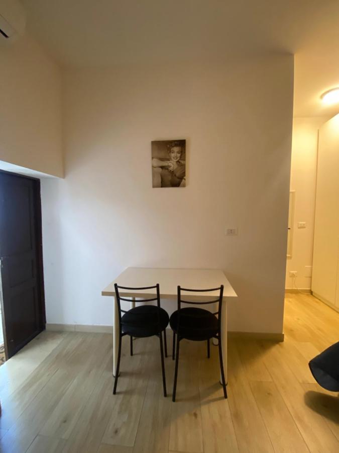 Mini Loft - Bari Centro - A Due Passi Dal Mare Apartamento Exterior foto