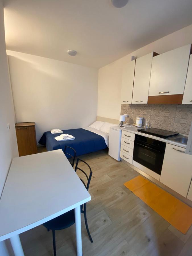 Mini Loft - Bari Centro - A Due Passi Dal Mare Apartamento Exterior foto